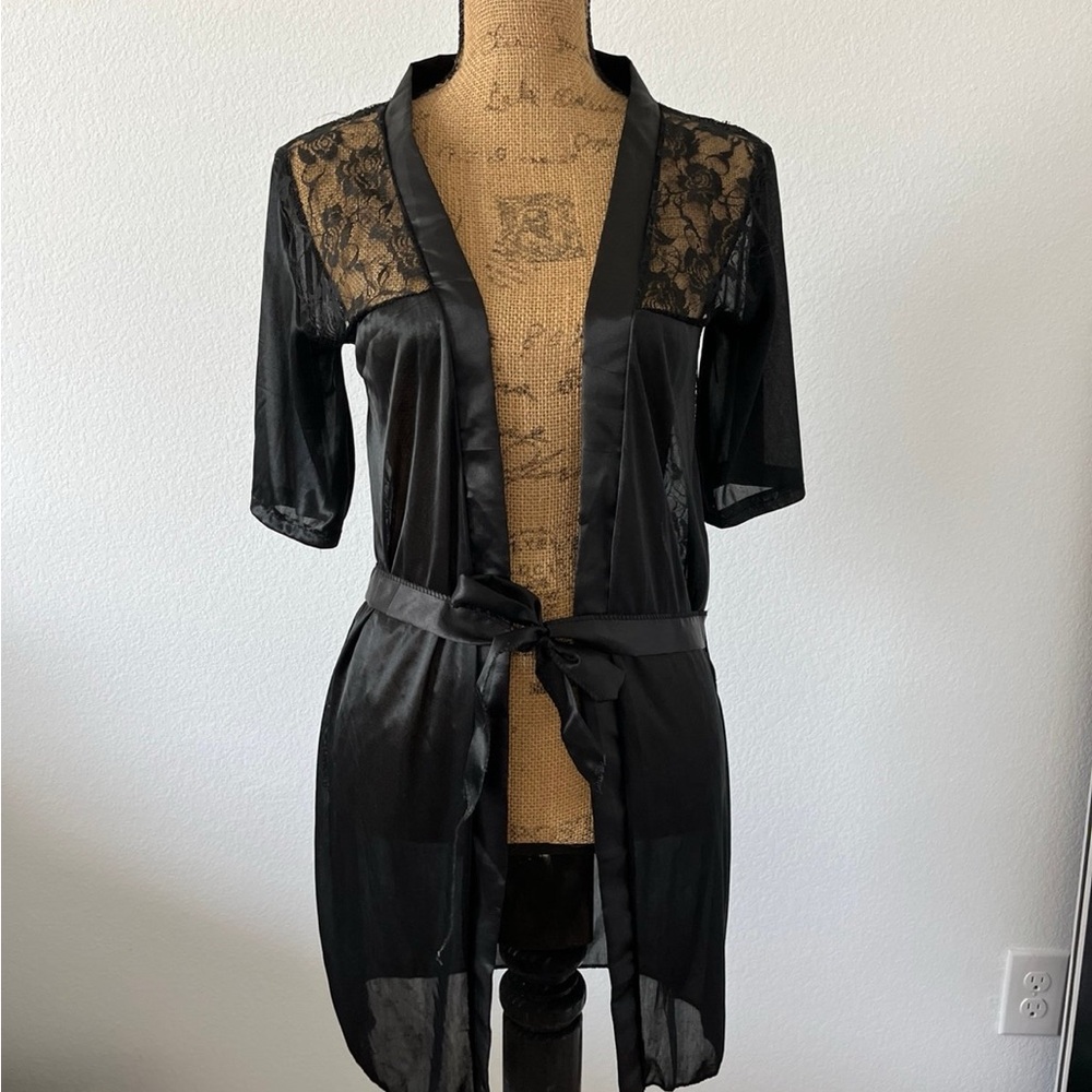 Elegant Black Lace Kimono Robe